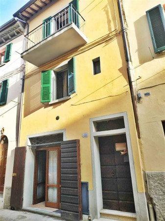 Casa indipendente in vendita a Città di Castello, Centro Storico, 102 mq - Foto 1