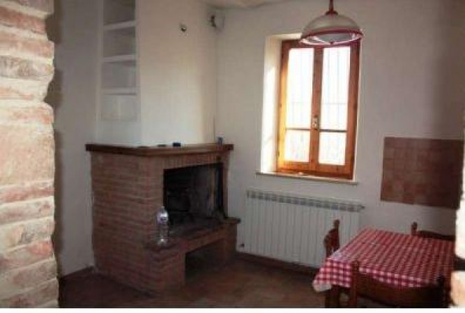 Casa indipendente in vendita a Piegaro, Cibottola, 224 mq - Foto 2