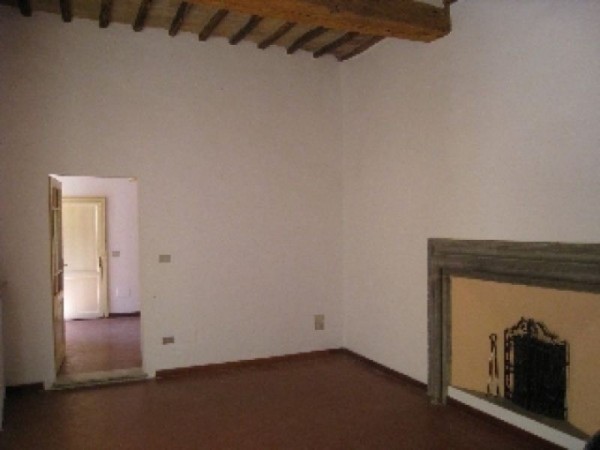 Appartamento in affitto a Perugia, 140 mq