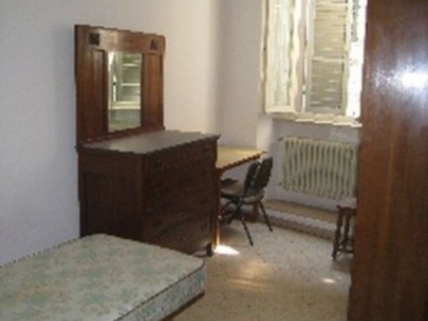 Appartamento in affitto a Perugia, Porta Eburnea, Porta S.pietro, Arredato, 60 mq