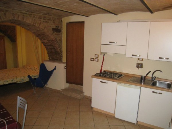 Appartamento in affitto a Perugia, Centro Storico, Arredato, 30 mq