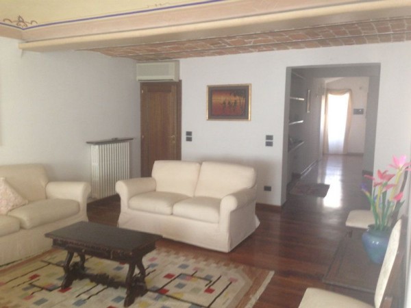 Appartamento in affitto a Perugia, Centro Storico, Arredato, 100 mq