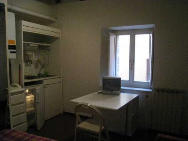 Appartamento in affitto a Perugia, Porta Eburnea, Porta S.pietro, Arredato, 30 mq