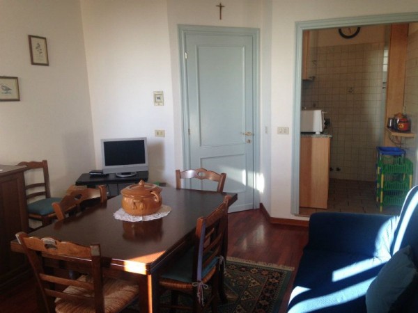 Appartamento in affitto a Perugia, Priori, Arredato, 65 mq