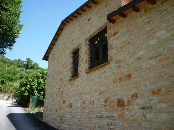 Casa indipendente in vendita a Nocera Umbra, Con giardino, 150 mq - Foto 15