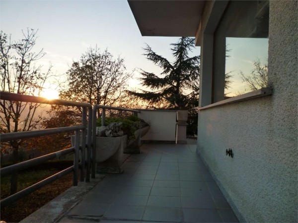 Villa in vendita a Gualdo Tadino, Con giardino, 265 mq - Foto 3