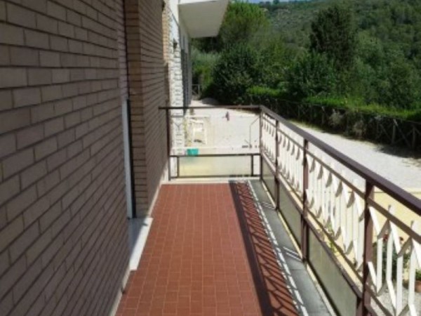 Appartamento in affitto a Perugia, Ponte Rio - Pretola, Cordigliano, Monteluce, Montelaguardia, 90 mq - Foto 2