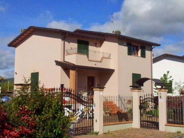 Villa in vendita a Perugia, Casa Del Diavolo, 210 mq - Foto 2