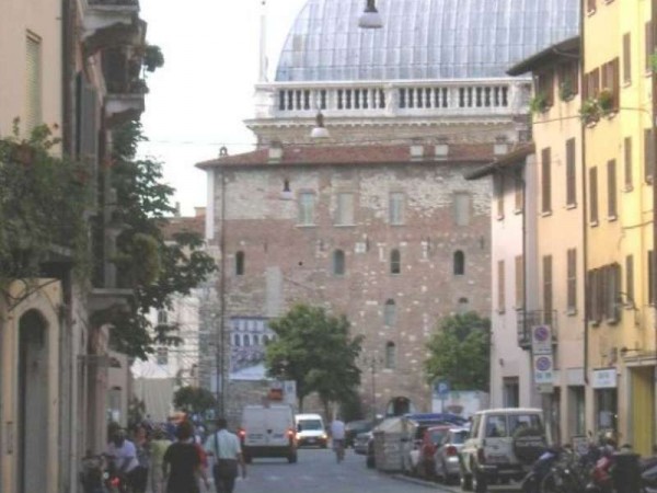 Casa Indipendente In Vendita A Brescia Centro Storico 320 Mq