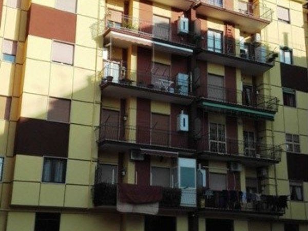 Appartamento in vendita a Caserta, 100 mq - Foto 2