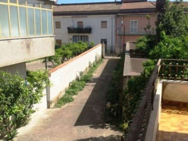 Casa indipendente in vendita a Portico di Caserta, 400 mq - Foto 12