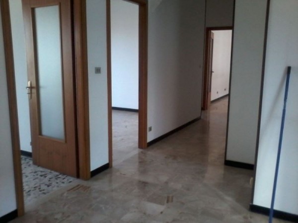 Appartamento in vendita a Acqui Terme, 110 mq - Foto 2