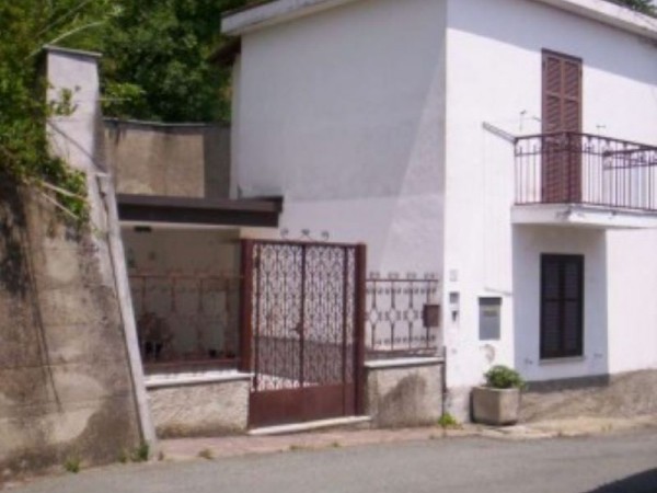 Casa indipendente in vendita a Ovada, 100 mq - Foto 3