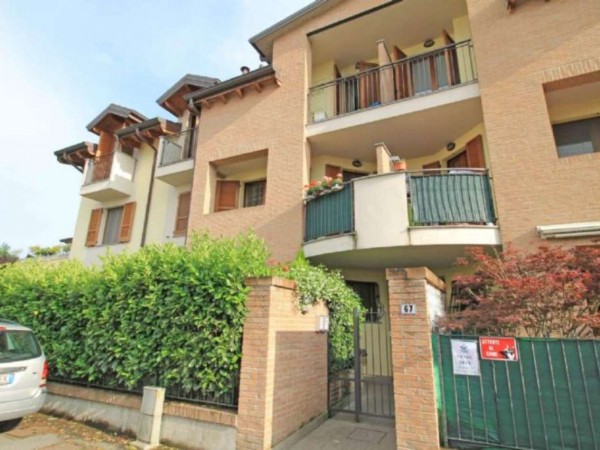 Appartamento in vendita a Fara Gera d'Adda, 80 mq
