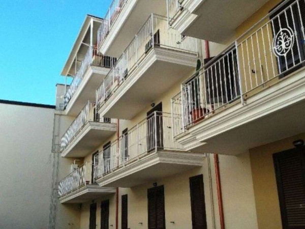 Appartamento in vendita a San Nicola la Strada, 80 mq - Foto 2