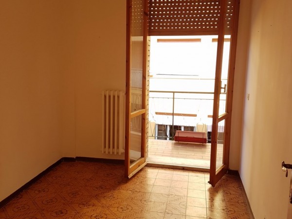 Appartamento in vendita a Falconara Marittima, Falconara, 75 mq - Foto 2
