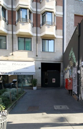 Immobile in vendita a Milano, Corso Di Porta Romana, Con giardino - Foto 3