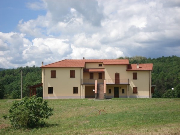 Casa indipendente in vendita a Bagnone, Corvarola, 370 mq