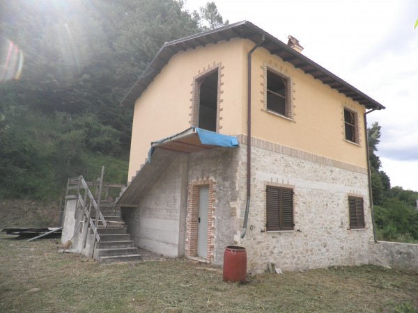 Casa indipendente in vendita a Arrone, Castiglioni, Con giardino, 112 mq