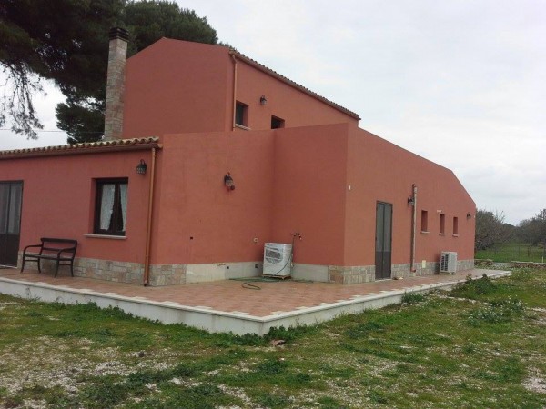 Casa indipendente in vendita a Trapani, Fontanasalsa, Con giardino, 270 mq