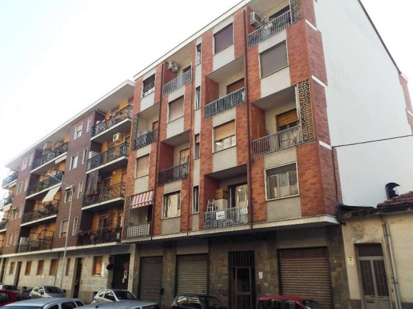 Appartamento in vendita a Moncalieri, Borgo San Pietro, 85 mq