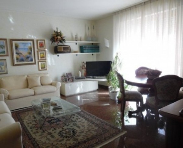 Appartamento in vendita a Acqui Terme, Area Ad Alta Espansione Residenziale, 100 mq - Foto 2