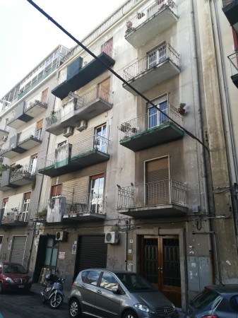 Appartamento in vendita a Catania, Centro, 160 mq - Foto 2