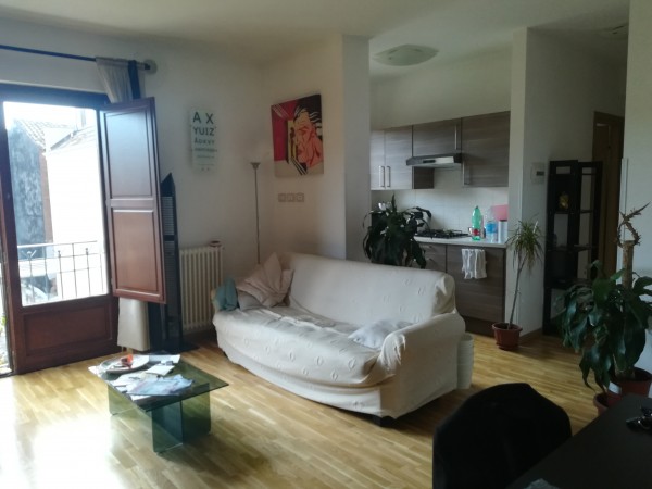 Appartamento in vendita a Catania, Centro, 85 mq