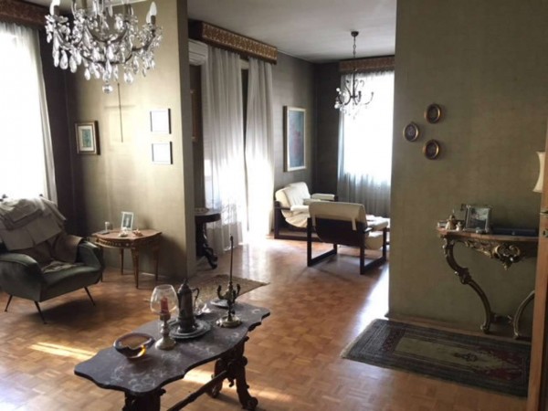 Appartamento in vendita a Alessandria, Centro, 150 mq - Foto 1
