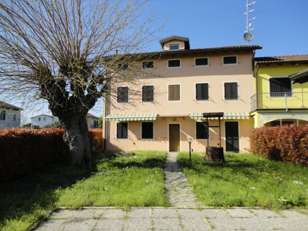 Casa indipendente in vendita a Alessandria, San Michele, Con giardino, 160 mq - Foto 2