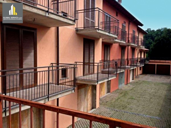 Villetta a schiera in vendita a Varese, Bizzozzero, Con giardino, 190 mq - Foto 3