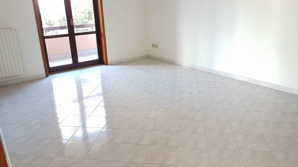 Appartamento in vendita a Somma Vesuviana, Semi Centrale, 90 mq - Foto 3