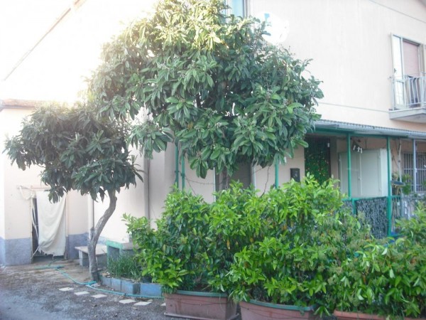 Appartamento in vendita a Capaccio Paestum, Semi Centrale, Con giardino, 60 mq - Foto 3