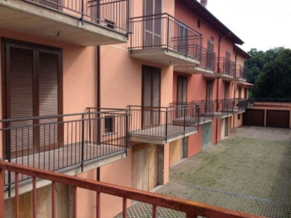 Villetta a schiera in vendita a Varese, Viale Belforte, Con giardino, 190 mq - Foto 2