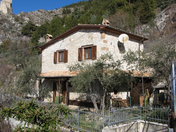 Rustico/Casale in vendita a Roccacasale, Borgo Alto, Con giardino, 107 mq - Foto 13