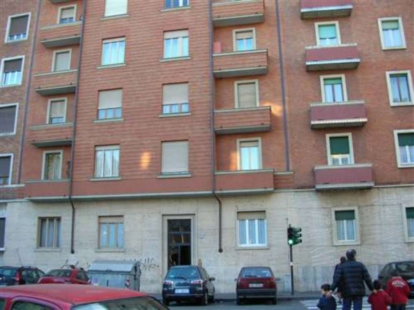 Appartamento in vendita a Torino, 55 mq