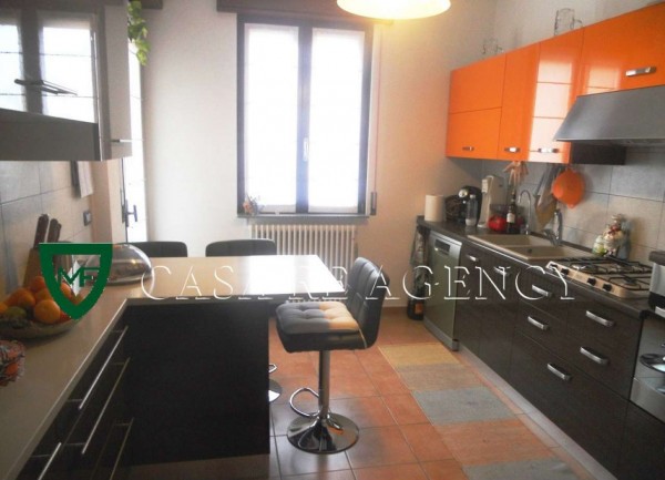 Appartamento in vendita a Varese, Biumo, 120 mq