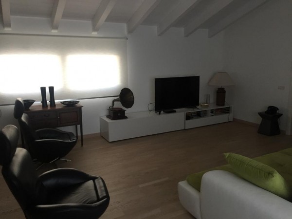 Appartamento in vendita a Cagliari, San Benedetto, 300 mq - Foto 2