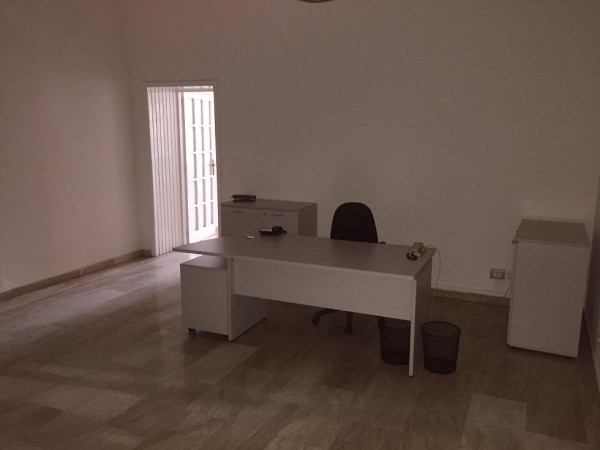 Appartamento in vendita a Cagliari, Marina, 165 mq - Foto 3