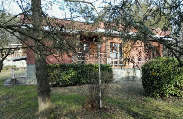 Villa in vendita a Alessandria, Con giardino, 150 mq