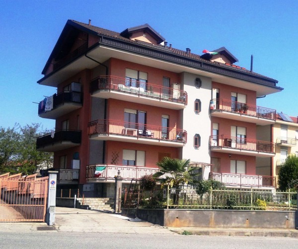 Appartamento in vendita a Chieri, Strada Cambiano - Via Bonello, Con giardino, 95 mq