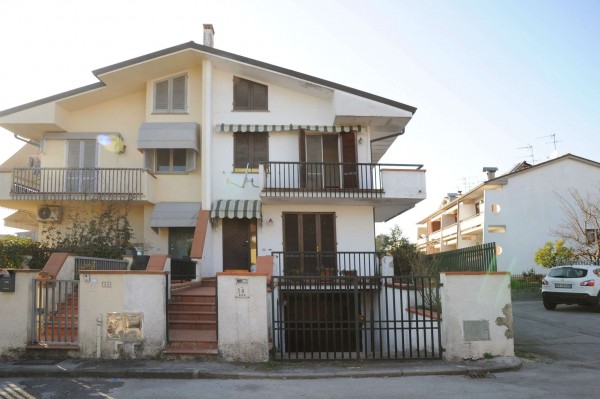 Villa in vendita a Buggiano, 145 mq - Foto 1