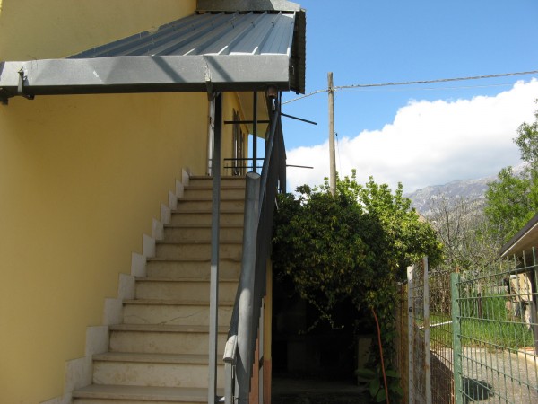 Casa indipendente in vendita a Sulmona, Fonte D&apos;amore, Con giardino, 263 mq - Foto 10
