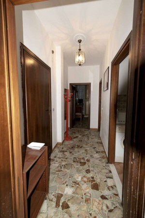 Appartamento in vendita a Pietra Ligure, 60 mq - Foto 2