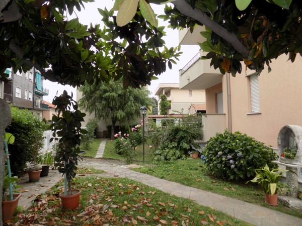 Appartamento in vendita a Limbiate, Villaggio Giovi, Con giardino, 113 mq - Foto 3