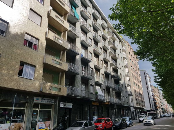 Appartamento in vendita a Torino, Parella, 60 mq