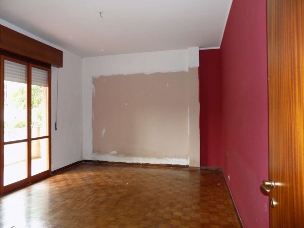 Appartamento in vendita a Varedo, Confini Con Limbiate, Con giardino, 113 mq - Foto 10