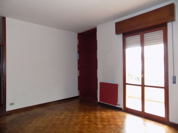 Appartamento in vendita a Varedo, Confini Con Limbiate, Con giardino, 113 mq - Foto 8