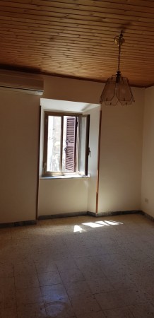 Appartamento in vendita a Palombara Sabina, Centro Storico, 45 mq - Foto 2
