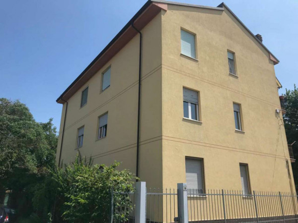 Appartamento in vendita a Alessandria, Fraschetta, 120 mq